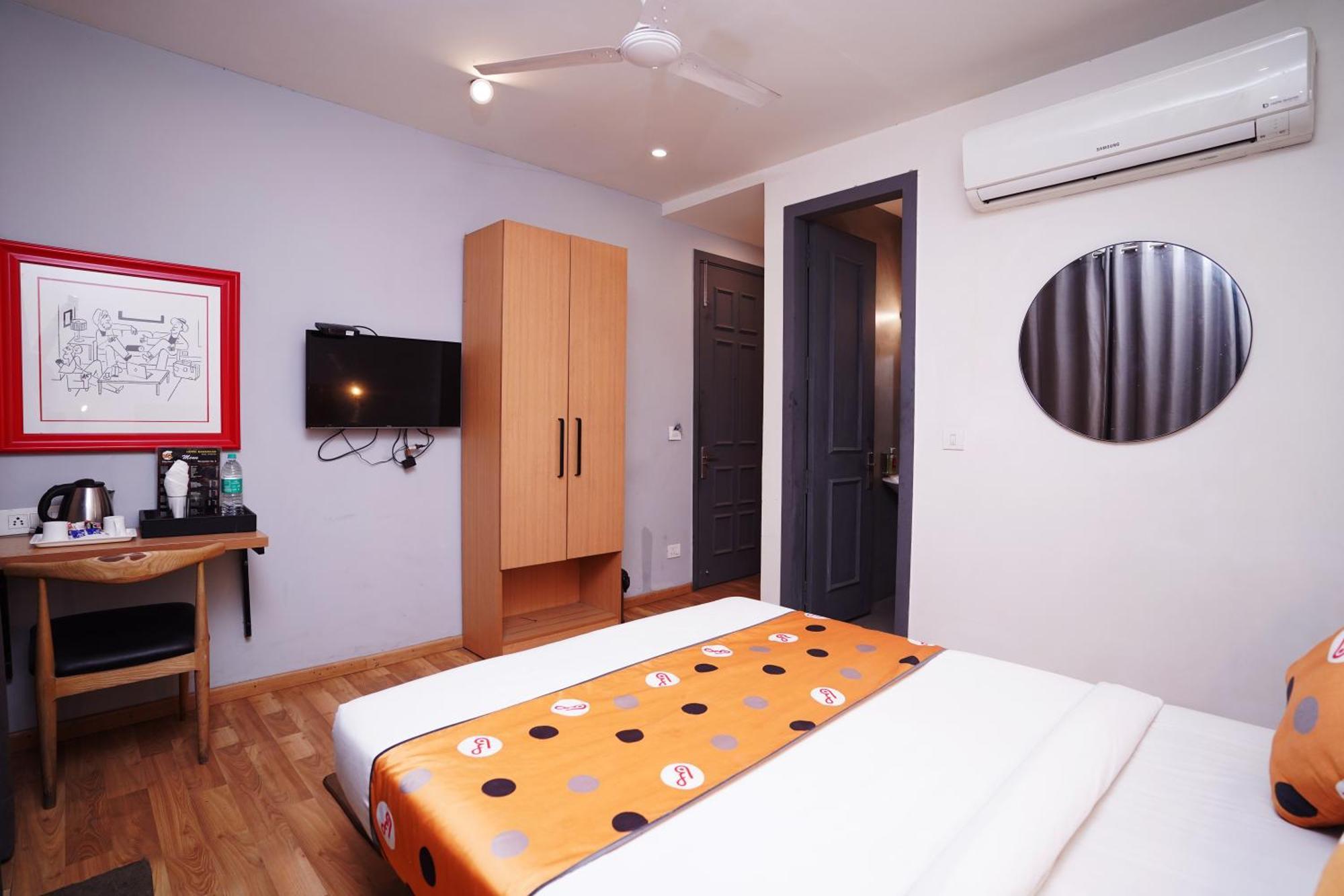 Hotel Mira Residency- Outer Ring Road, Paschim Vihar Делі Екстер'єр фото