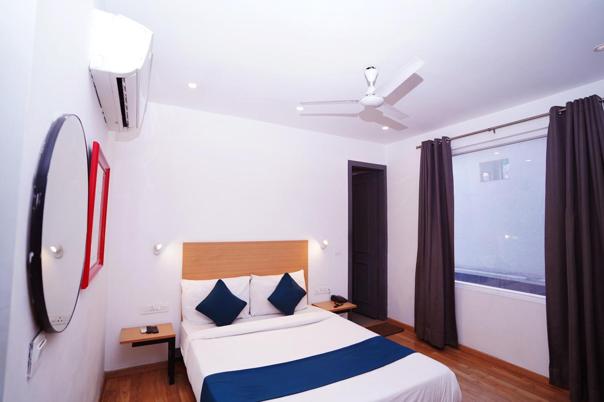 Hotel Mira Residency- Outer Ring Road, Paschim Vihar Делі Екстер'єр фото